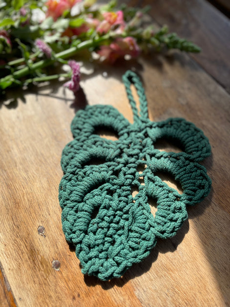Forest Green Monstera Trivet