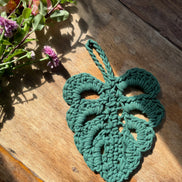 Forest Green Monstera Trivet