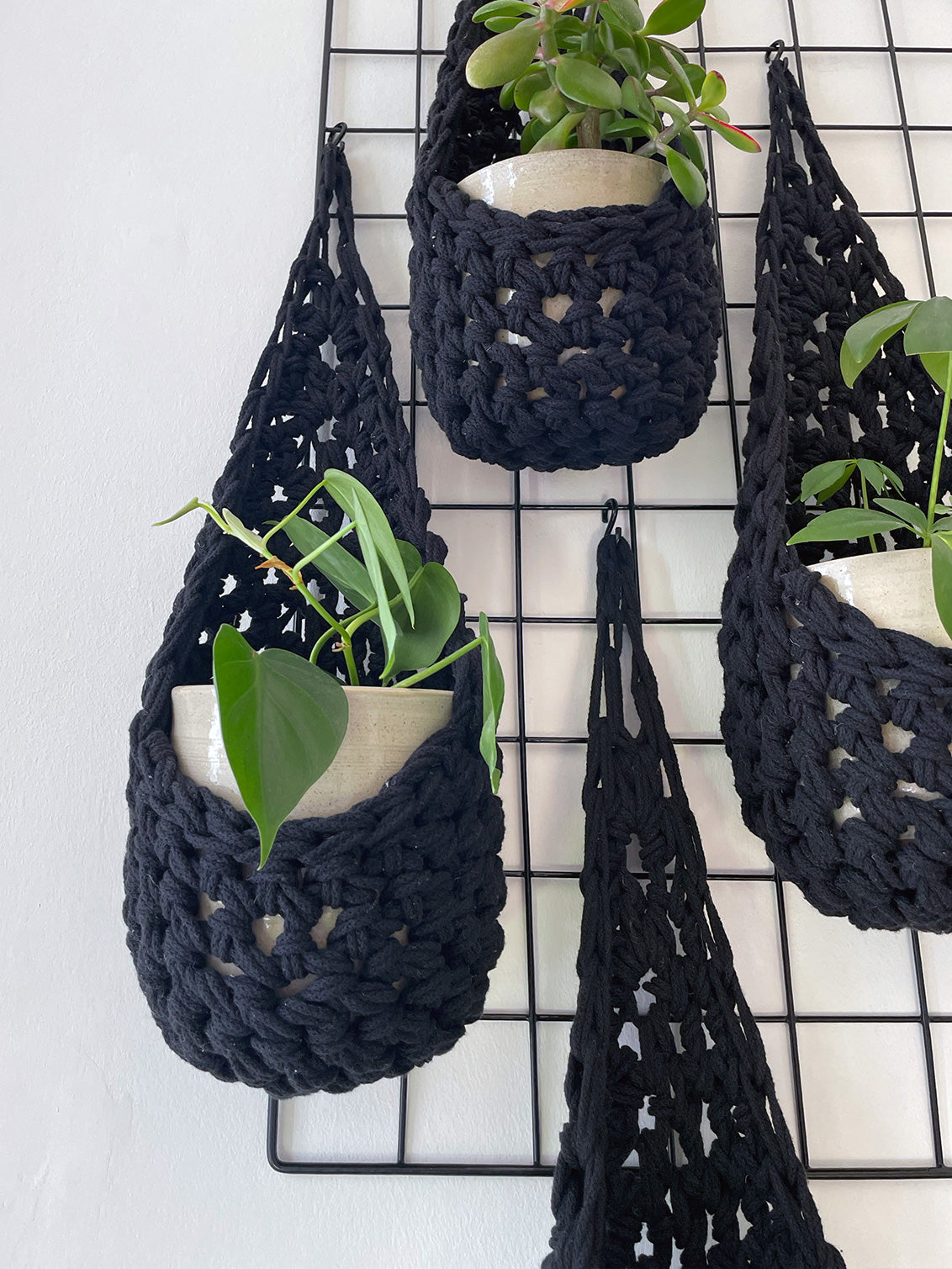 Black Wall Planter
