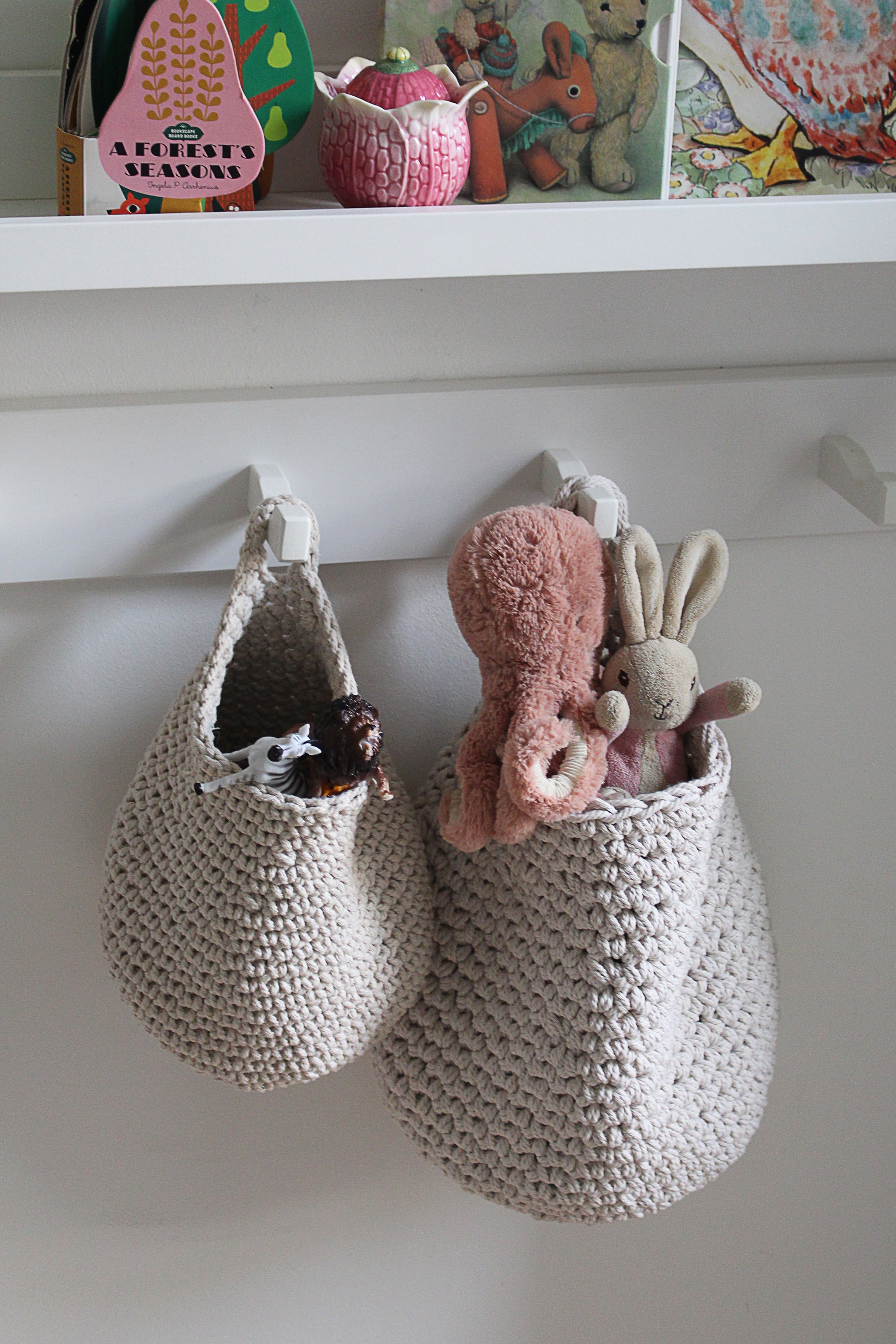 White Hanging Cotton Basket